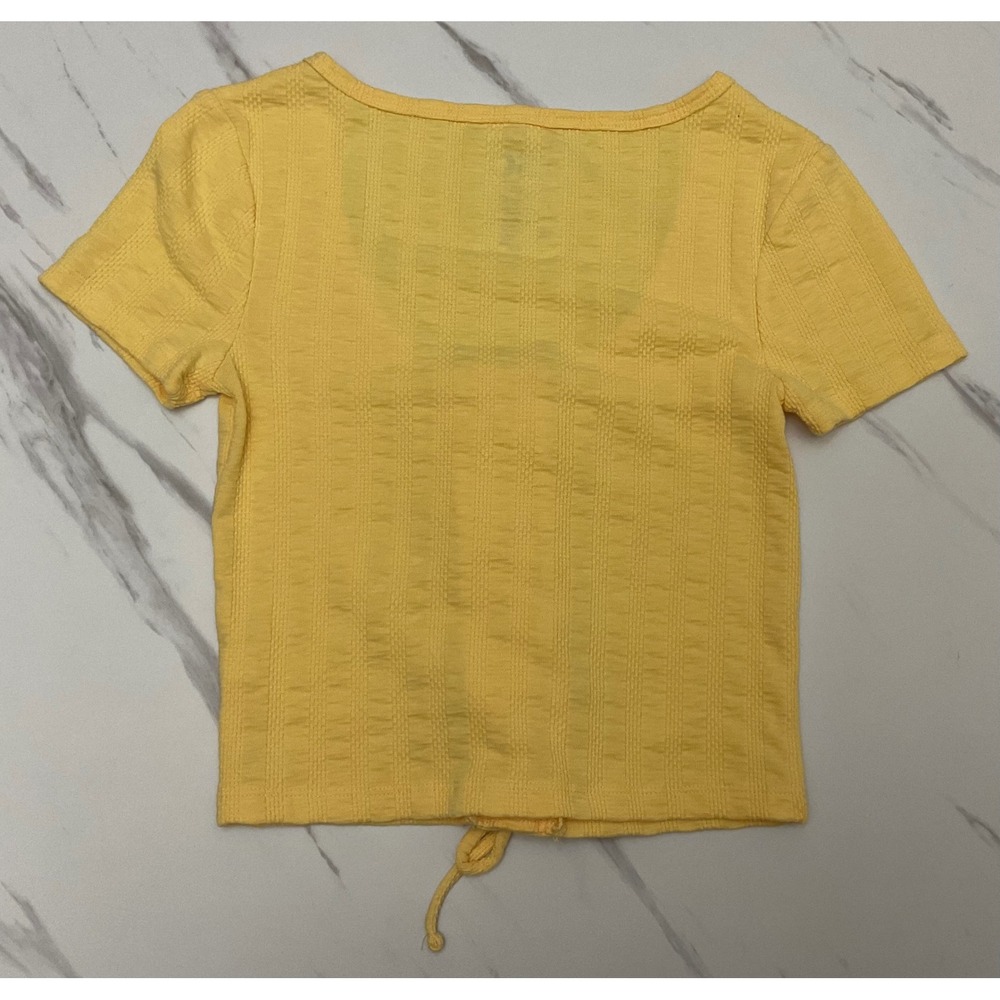 SO Womens XS Yellow Textured Lace Up Front Scoop Neck Short Sleeve Crop Top - Picture 2 of 5